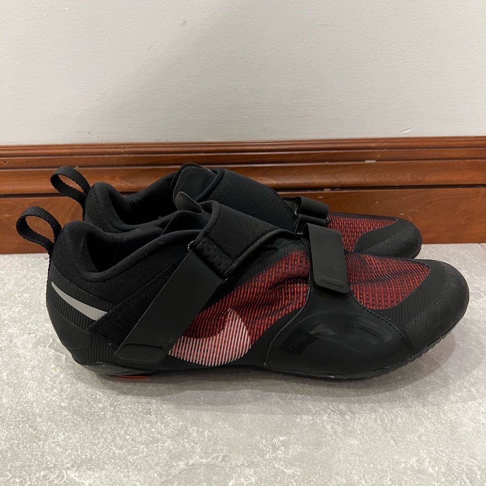 2020 Nike SuperRep Cycle 'Black Hyper Crimson'
